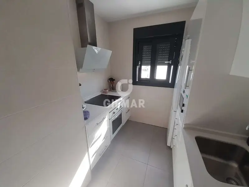 Alquiler Piso Nuevo en Cadiz 100m2 3 Dormitorios 2 Baños