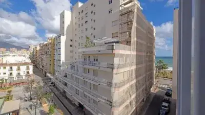 Dúplex en Venta en Fuengirola  101m2  Terraza 25m2 Vistas al Mar