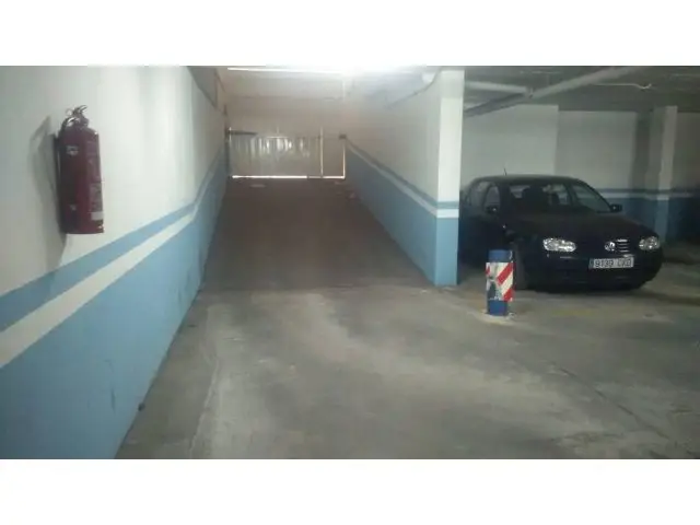 Garaje Amplio en Venta en Almansa