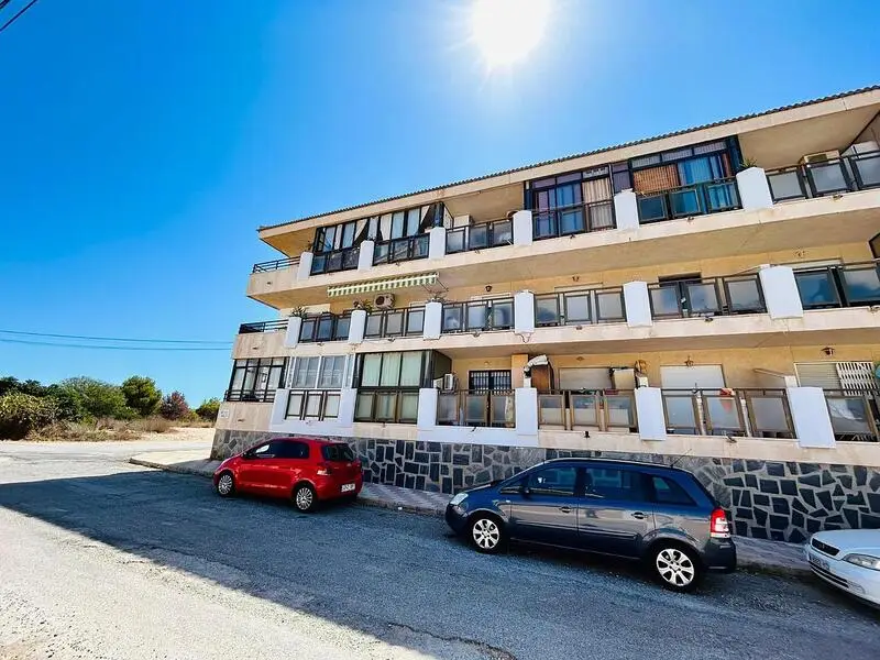 Apartamento en Venta El Chaparral Malaga
