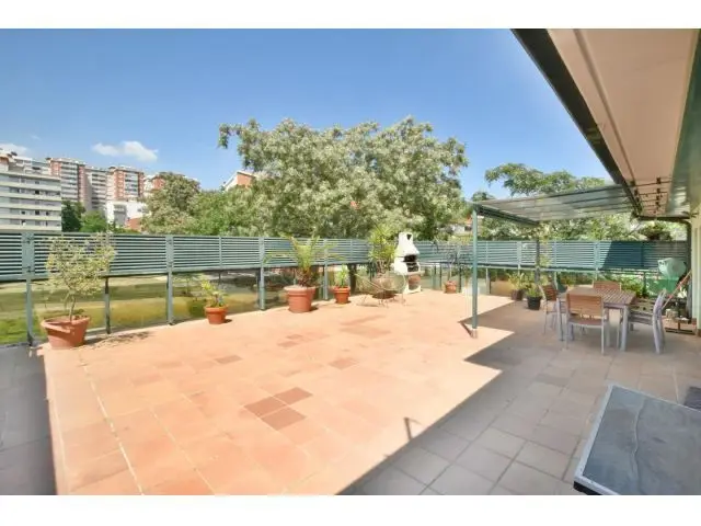 Piso Reformado Sant Pere Terrassa 153m2 Terraza 90m2 Parking