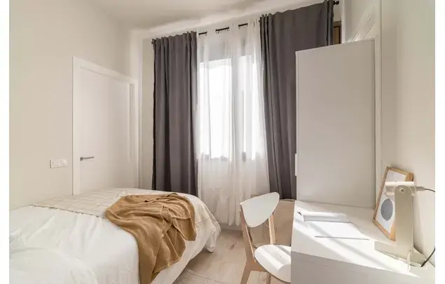 Habitacion 80m2 Barcelona Alquiler Medio Largo Plazo