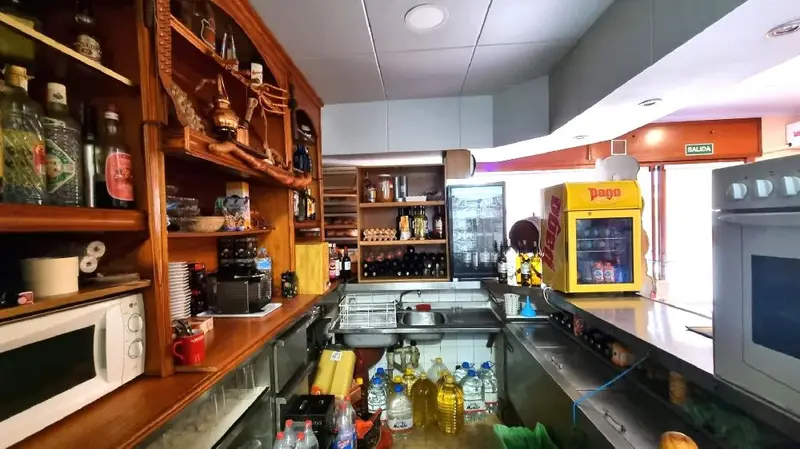 Venta Restaurante con Terraza en Roquetas de Mar