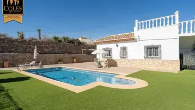 Chalet 3 Dormitorios 2 Baños Piscina Privada Cerca Albox Arboleas
