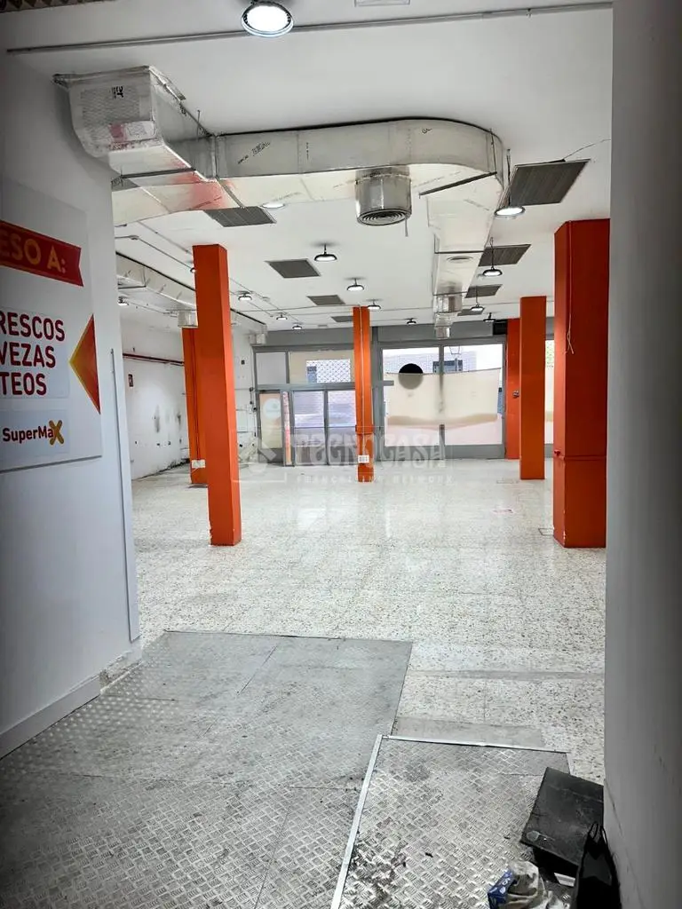 Local Comercial 1000m2 en Vicálvaro Ideal Inversores