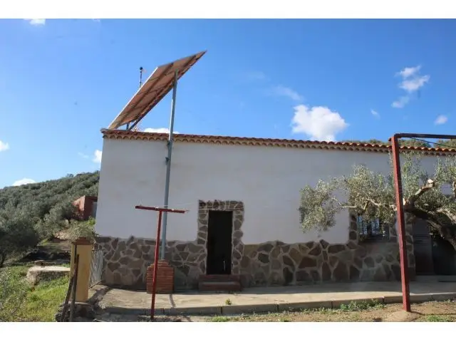 Finca Rustica con Olivar Piscina y Casa en Pozoblanco
