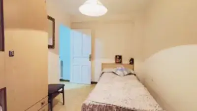 Casa adosada 3 plantas 231m2 Caspe ideal hospederia