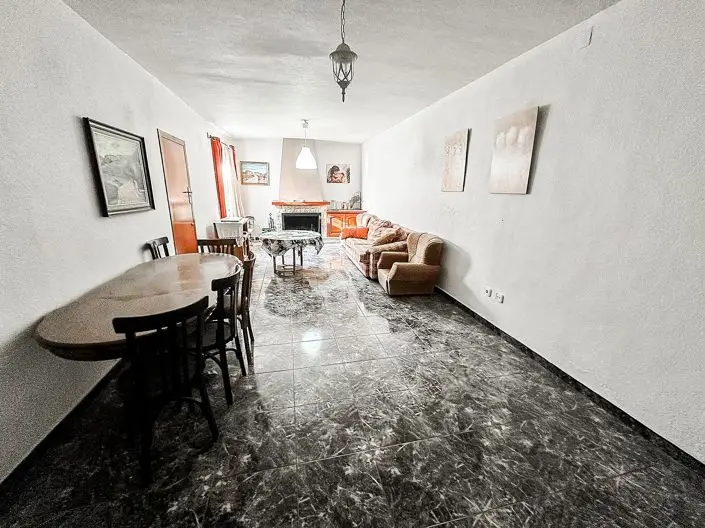 Casa Rural 5 Dormitorios Pinoso Reformada