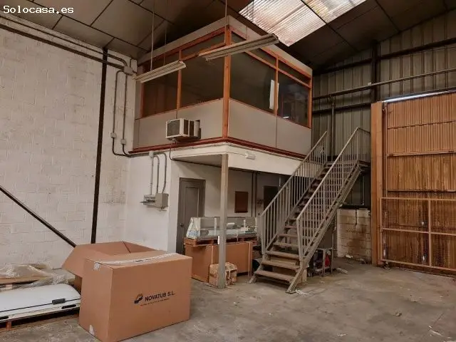 Nave Industrial en Castellon Poligono Los Cipreses 616m2
