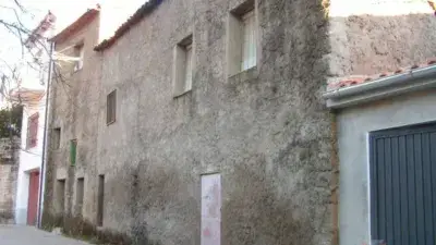 Casa en Venta en Valverde del Fresno 172m2 a Reformar