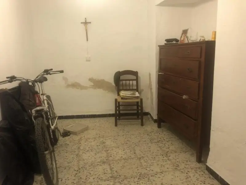 Casa Familiar 4 Dormitorios Olvera