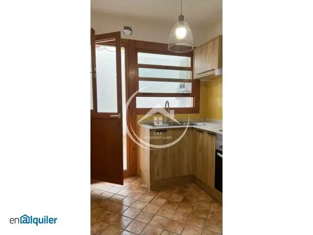 Alquiler piso amueblado terraza L'eixereta