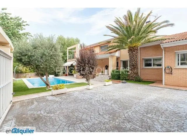 Alquiler Casa Amueblada Majadahonda 5 Dorm 4 Baños Jardin Piscina