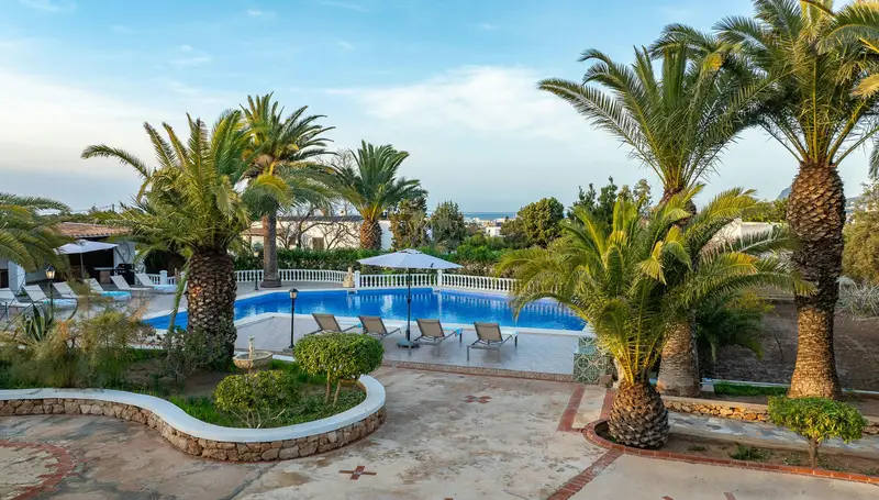 Casa Villa 5 Dormitorios Alquiler Ibiza Playa Cala Conta
