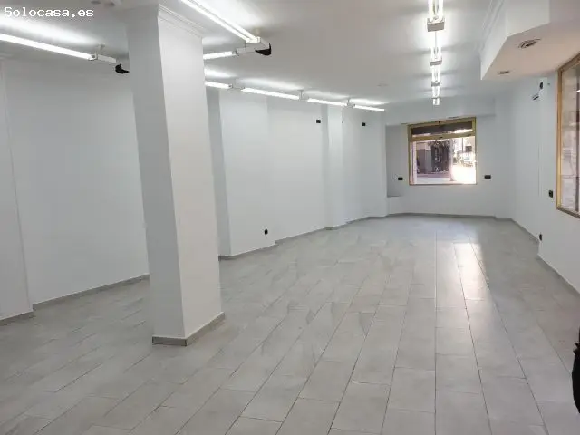 Local Comercial en Alquiler Elda 180m2 Esquina Impecable