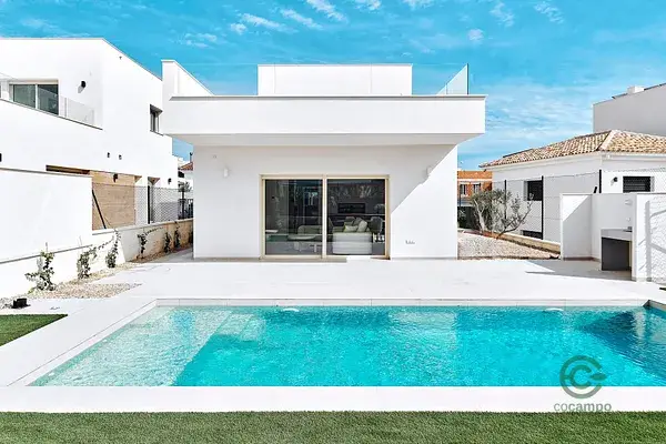 Villa Moderna en Los Montesinos Alicante