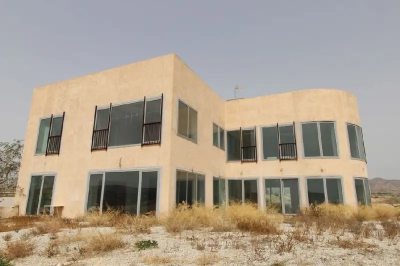 Venta Chalet Soleado Elche 4 Dormitorios 3 Banos