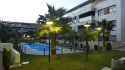 Piso en Venta en Cuarte de Huerva con Garaje y Piscina