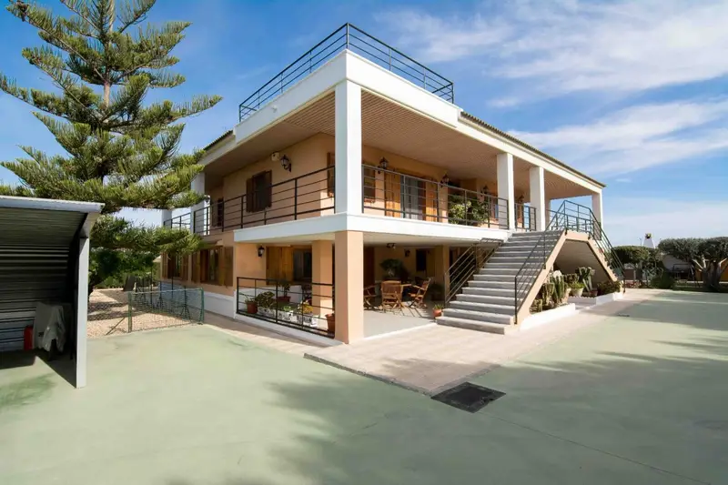 Venta Chalet de Lujo en Rafal