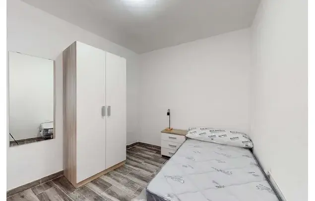 Habitaci
ón 130m
² Catarroja Alquiler Larga Temporada