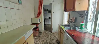 Casa en venta en Avenida de Extremadura, cerca de Calle Porrina de Badajoz