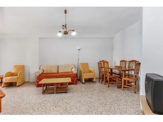 Oportunidad unica: Apartamento con Vistas al Mar en Playa de Los Locos
