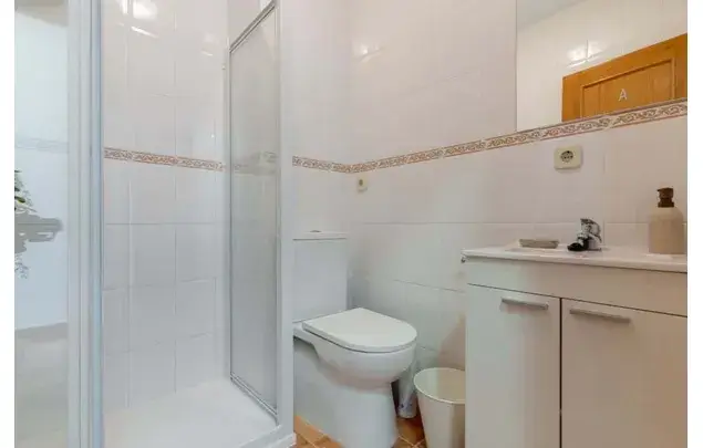 Habitacion en Madrid Calle de Carnicer Alquiler a Largo Plazo