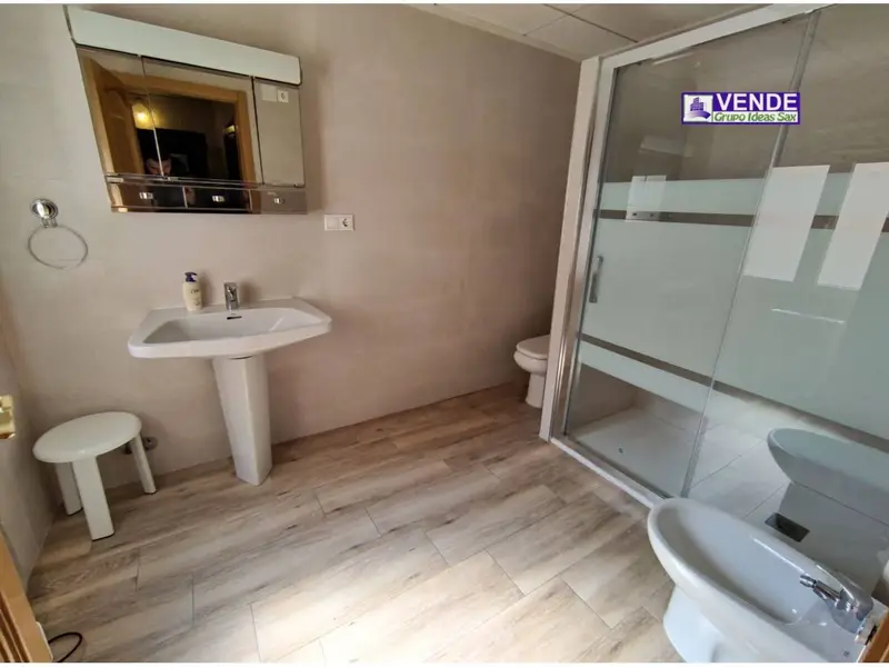 Casa en Venta Sax 7 Dormitorios 2 Baños Centro