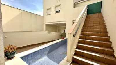 Apartamento en Venta Fuente de Piedra con Terraza y Piscina