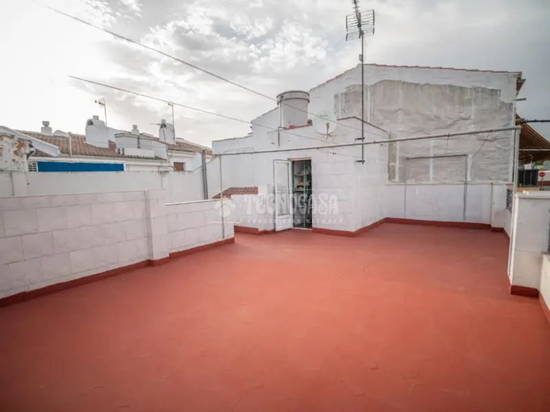Casa adosada en Linares 113m² 2 habitaciones