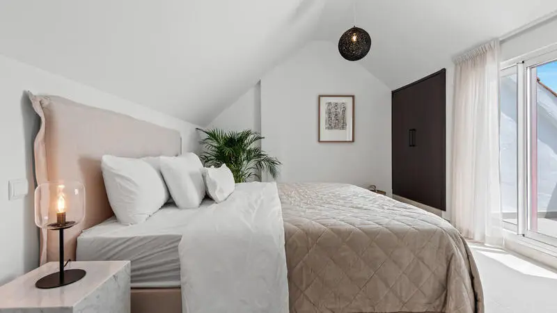 Ático Duplex Lujo 3 Dormitorios Nueva Andalucía