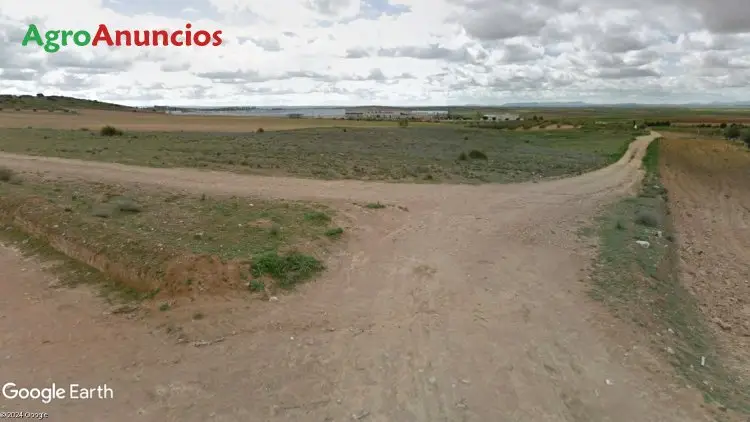 Venta  de Terreno de labor de fácil acceso en Toledo