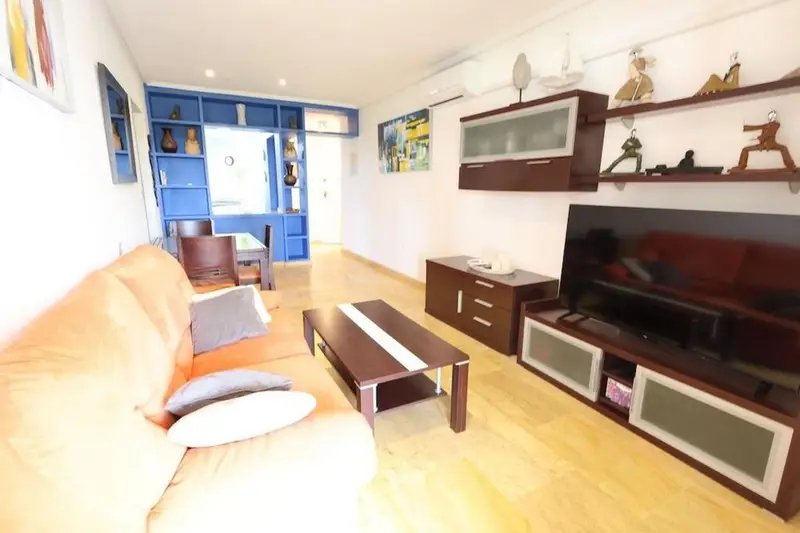 Apartamento en Aguamarina planta baja con jardin y piscina