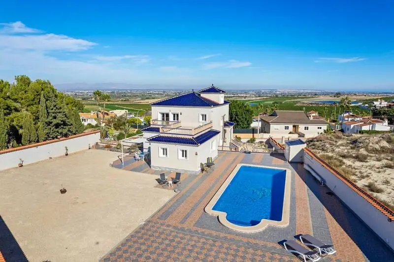 Villa en Almoradi