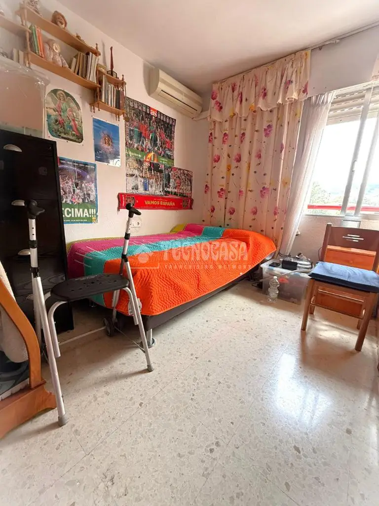 Piso en Venta Nueva Malaga 3 Dormitorios Terraza Buena Ubicacion