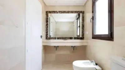 Casa Adosada en Venta Estepona  3 Dormitorios 2 Baños  Piscina Spa Gimnasio