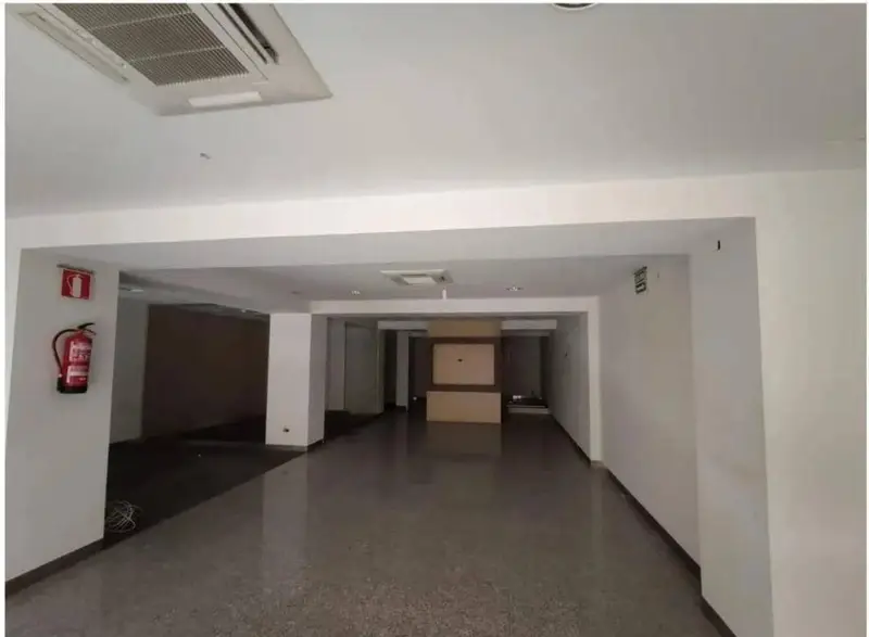 Local Comercial en Alquiler Calle Recogidas Granada