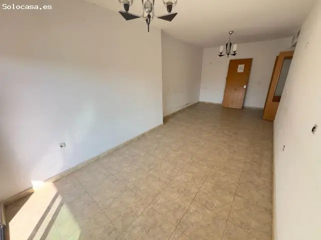Vivienda en Albatera: Piso de 131m² con Garaje y Trastero