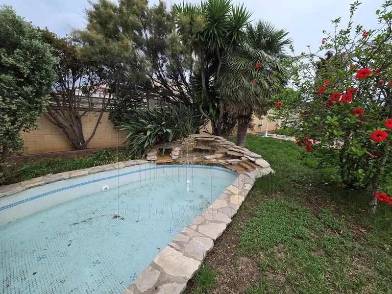 Chalet en Miami Playa 5 dormitorios 3 banos piscina jardin barbacoa