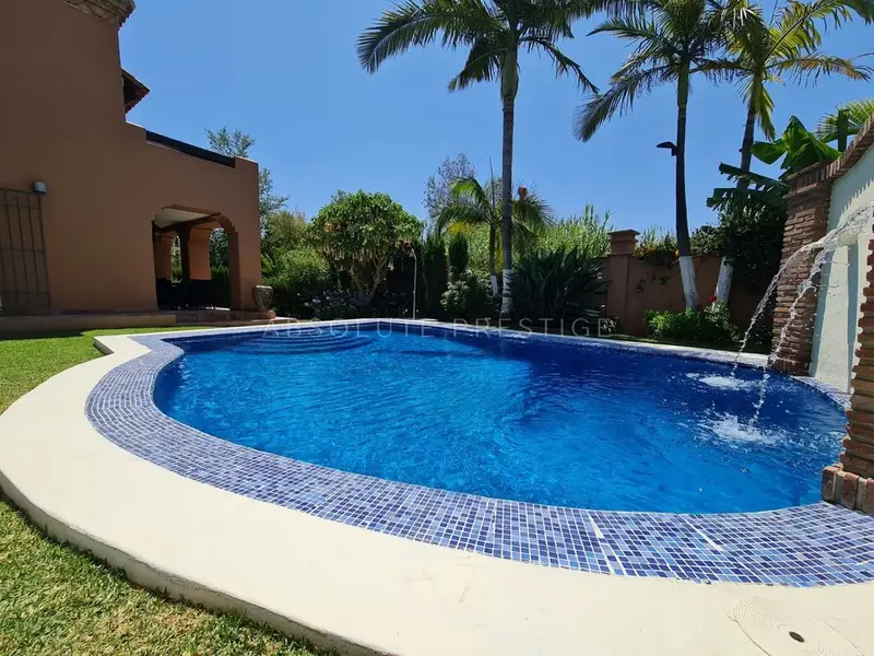 Villa de Lujo en Costalita - 3 Dormitorios - Piscina Privada