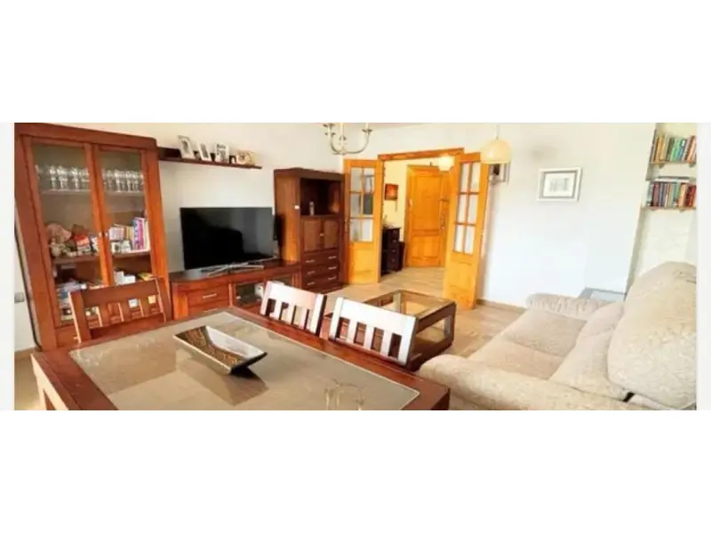 Venta Piso con trastero en Estepona