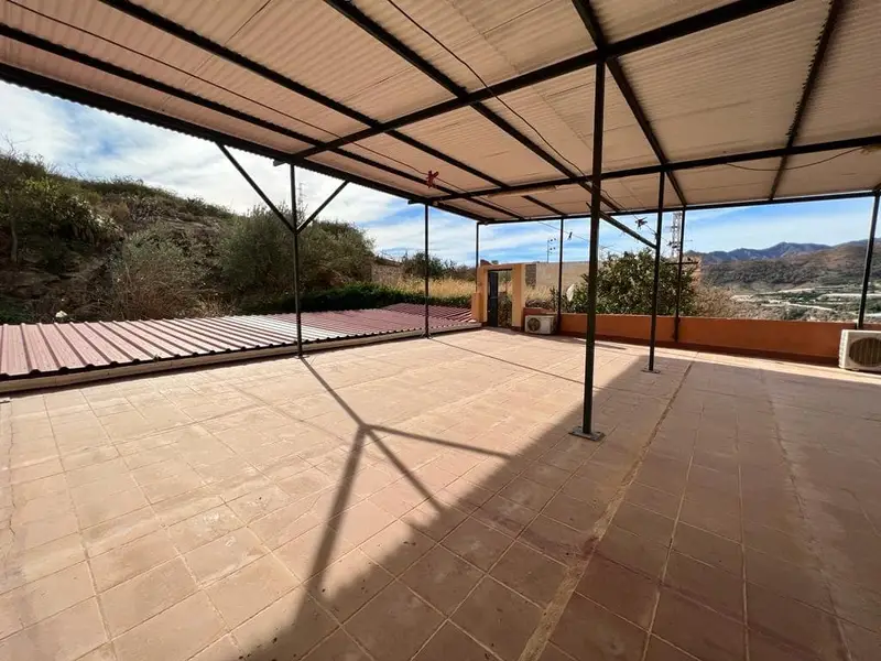 Casa en Venta Velez de Benaudalla 190m2 3 Dormitorios Granada