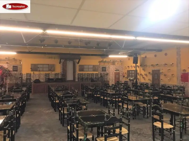 Venta Local Comercial Fort Pienc Eixample Barcelona 1500m2