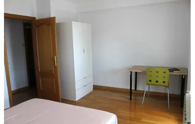 Habitacion 90m2 Madrid Alquiler 3-18 Meses