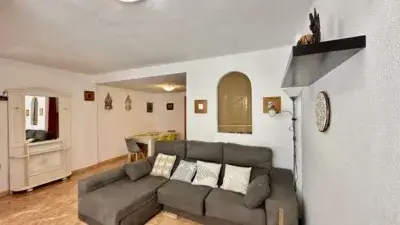 Bungalow en Alquiler Gran Alacant 3 Dormitorios 2 Baños Solarium