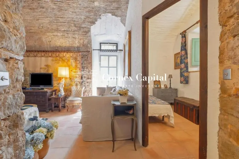 Casa en venta Rupià Girona 445m2 3 plantas