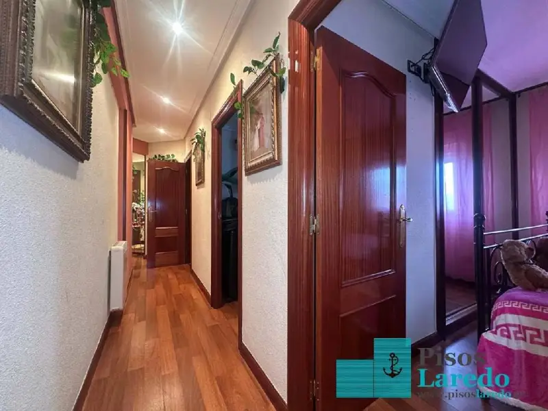 Venta Piso Amueblado Laredo 2 Dormitorios Piscina Jardin