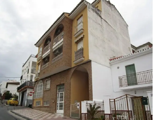 Garaje en Zubia Granada Calle Las Cruces
