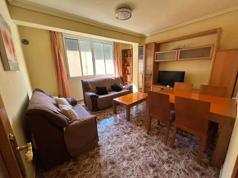 Piso en Venta Nou Moles Valencia 3 Dormitorios 1 Baño