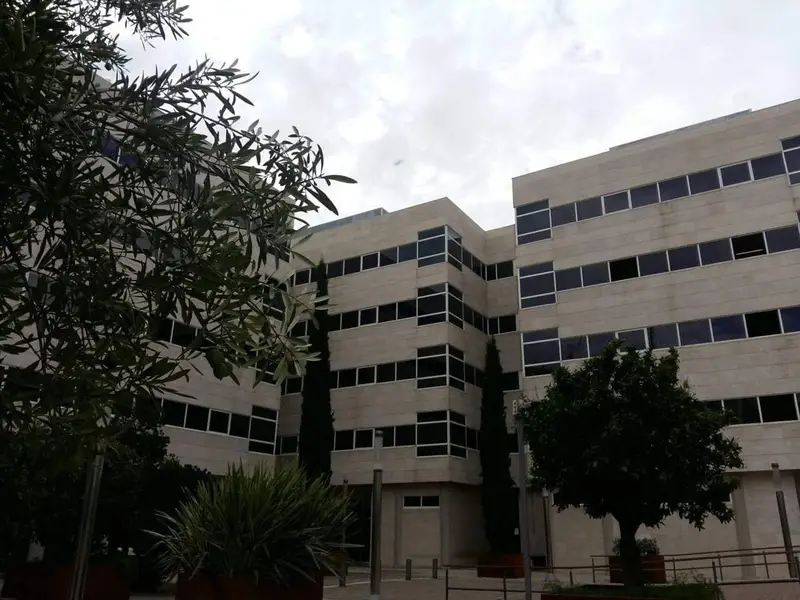 Oficina en Alquiler Simancas Madrid 1070m2